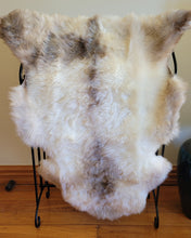 Load image into Gallery viewer, Naturally beautiful - un-dyed sheepskin rug.
